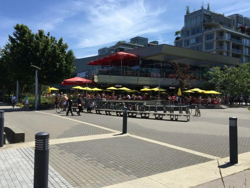 Private City Tour and North Shore Day Trip Gallery Image 2