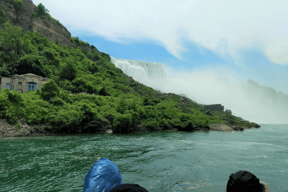 32. Private Tour with Maid of the Mist - Image 32