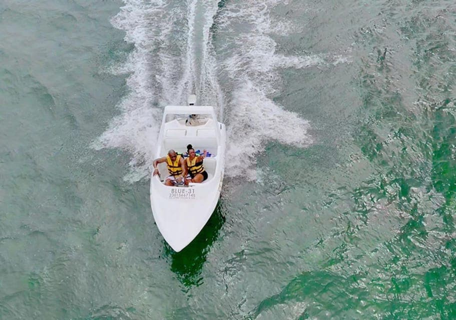 Cancun: Speed Boat Adventure in Nichupte Lagoon Gallery Image 2