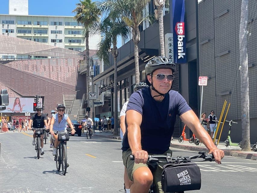 Hollywood Sign Electric Bike Tour Gallery Image 4