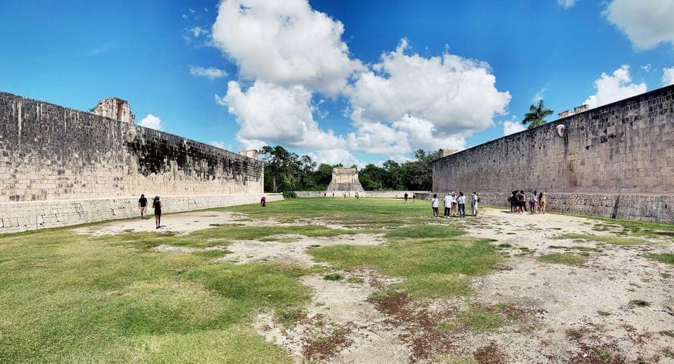 Cancun: Chichen Itza, Cenote, and Traditional Lunch Tour Gallery Image 2