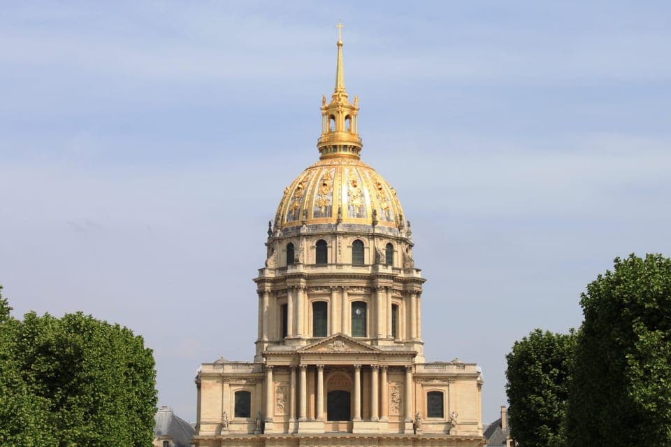 Best of Paris Electric Bike Tour Gallery Image 4