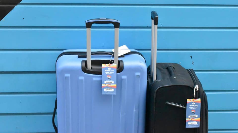 Luggage Storage close to Museum of Modern Art Gallery Image 4