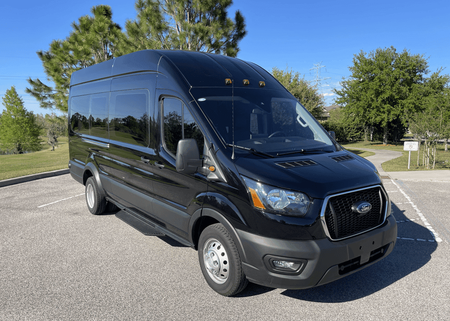 MCO Airport - Universal Resorts Luxury Transfer Gallery Image 4