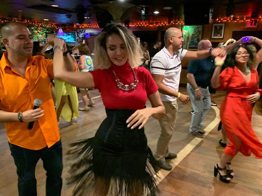 Miami Salsa Party: Lessons, Mojitos, Appetizers & Live Music Gallery Image 2