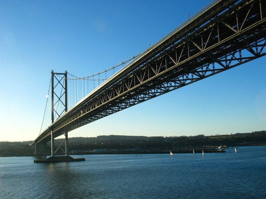 Edinburgh Overnight Trip with Accommodation Gallery Image 2