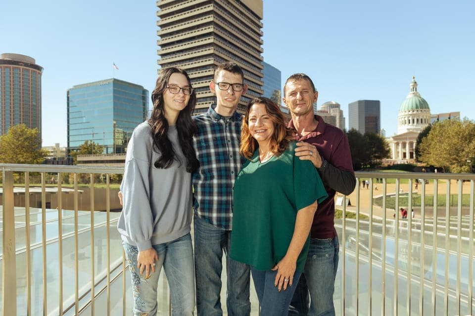 Gateway Arch and Old Court House Photoshoot Gallery Image 3