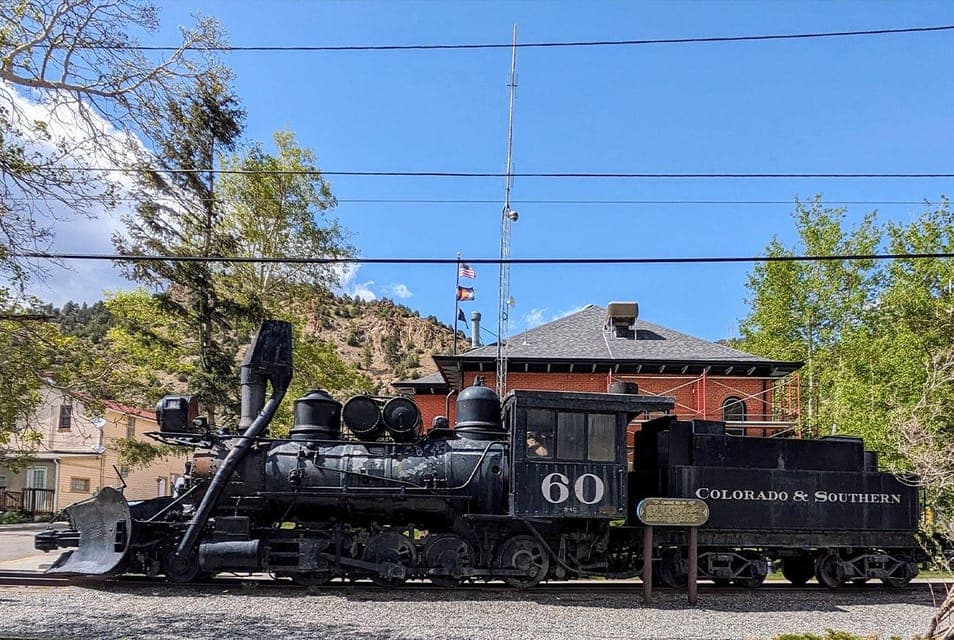 Rocky Mountain Escape Tour Gallery Image 4