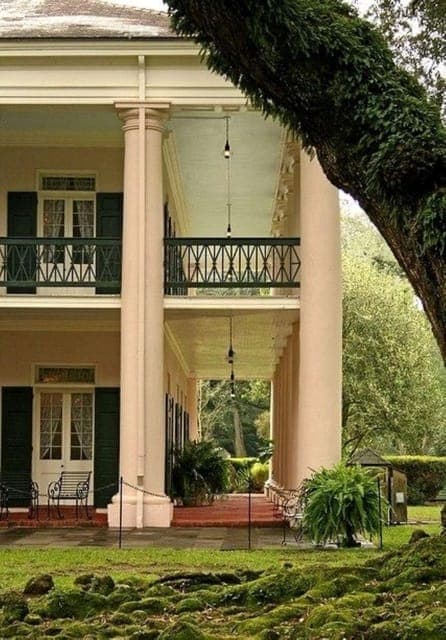 Oak Alley Plantation Tour and Transportation Gallery Image 4