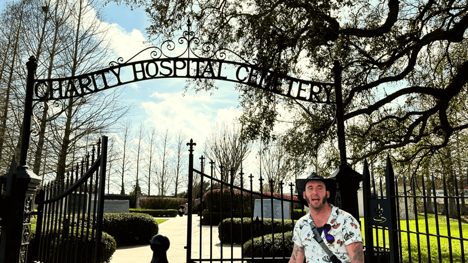 Secrets and Societies Cemetery Experience Gallery Image 3