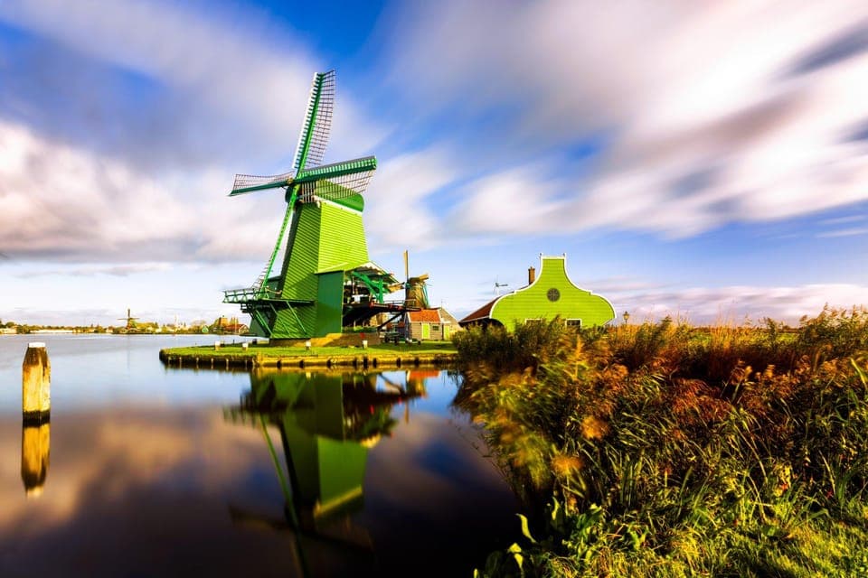 Zaanse Schans, Windmills & Volendam Private Tour Gallery Image 2