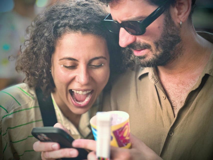 Private Phone Photography Class - Park & Old Town Gallery Image 3