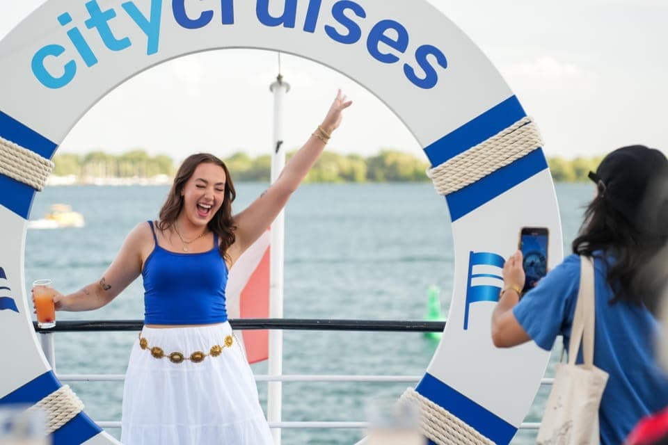 Premium Harbor Cruise with Lunch, Brunch, or Dinner Gallery Image 4