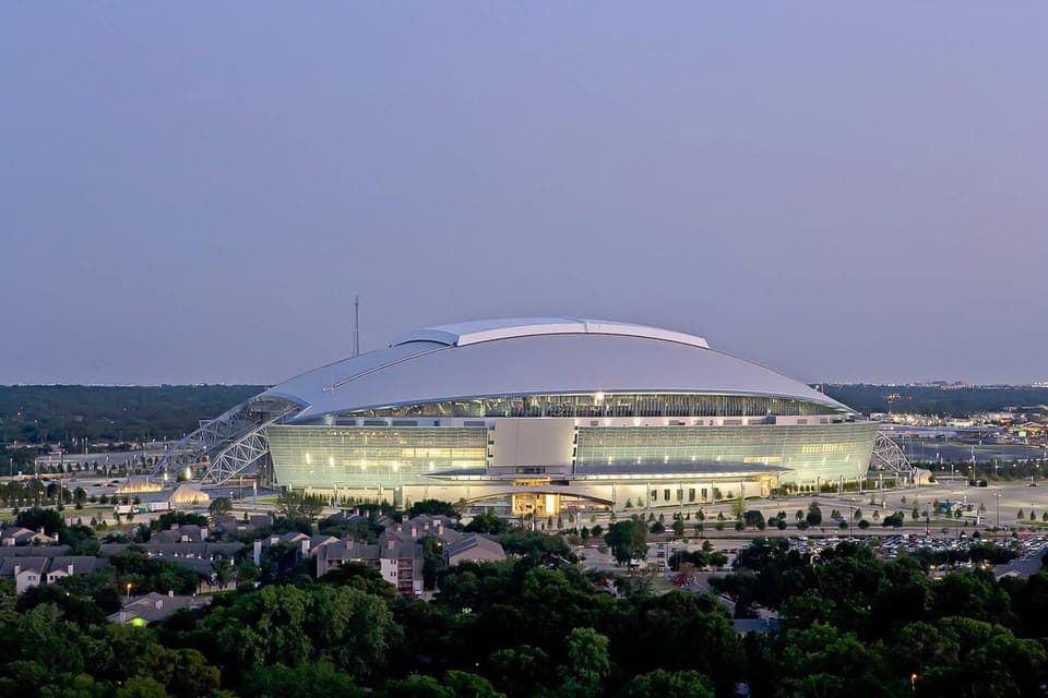 Cowboys AT&T Stadium Tour with Transportation Gallery Image 4
