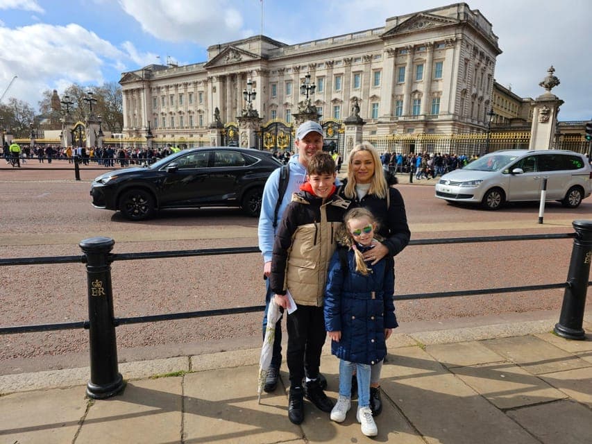 Changing of the Guard Experience Gallery Image 2