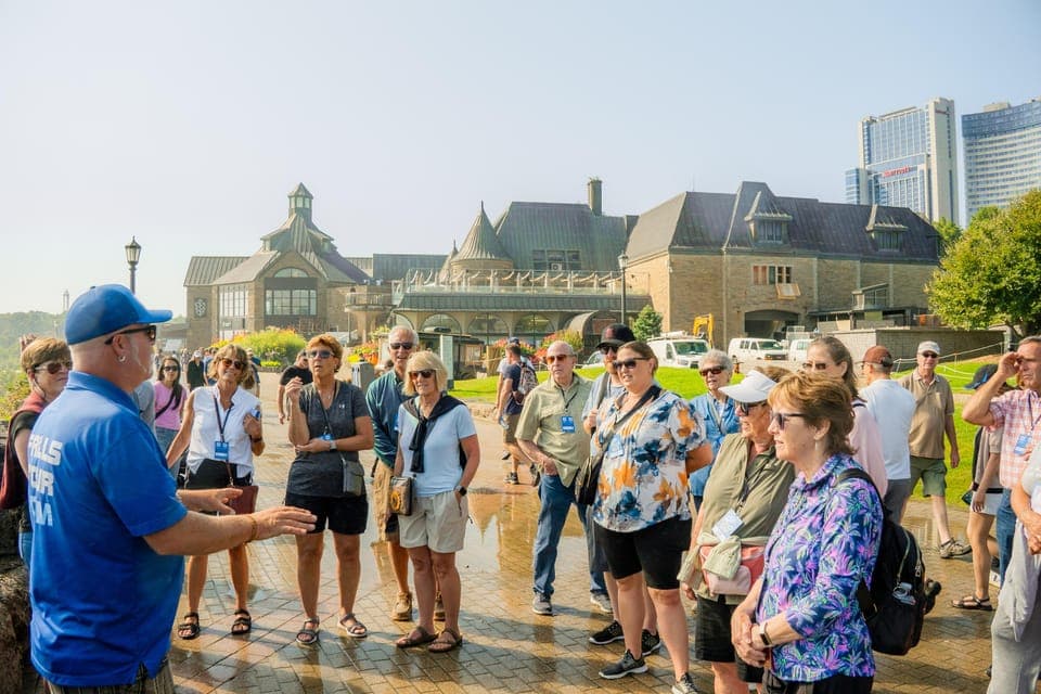 Niagara Falls: Guided Tour with Behind the Falls & Boat Ride Gallery Image 2