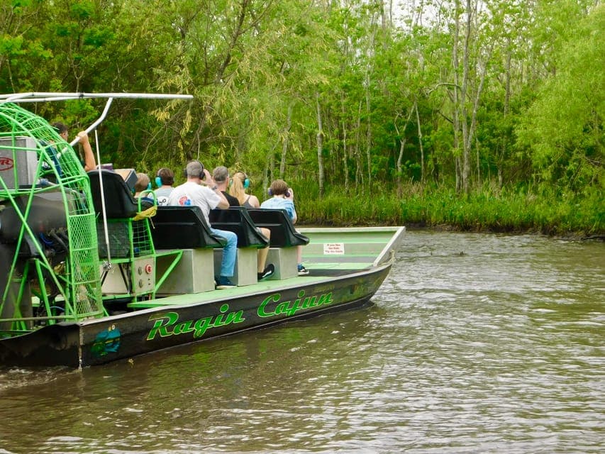 Oak Alley or Laura Plantation & Airboat Tour - Image 5