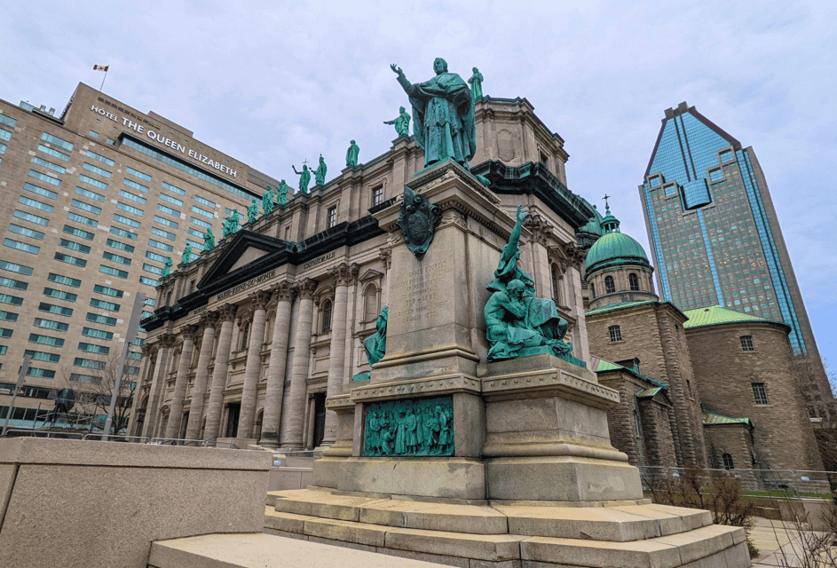Private Walking Tour of Downtown and Old Montreal Gallery Image 2