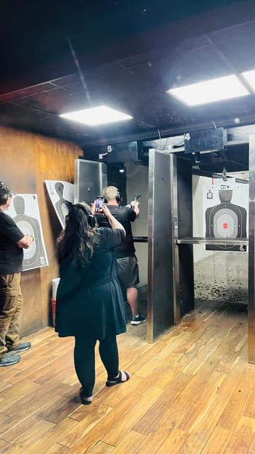 Machine Gun Shooting! Gallery Image 4