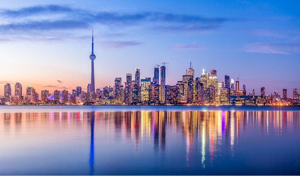 Toronto Premium Night Driving Tour with Tower Entry Gallery Image 2