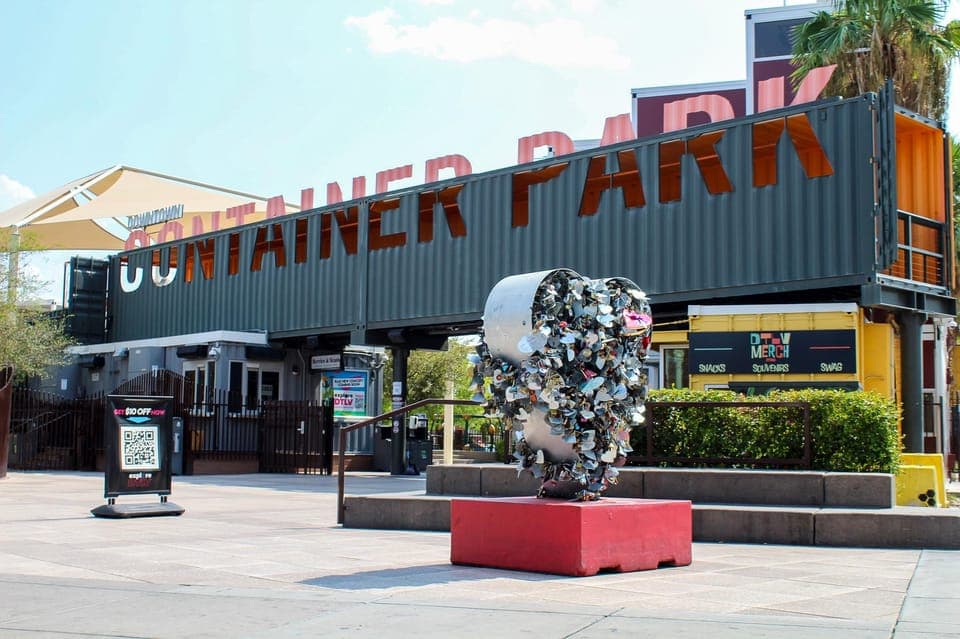 Fremont Street Experience & Downtown Walking Tour Gallery Image 3