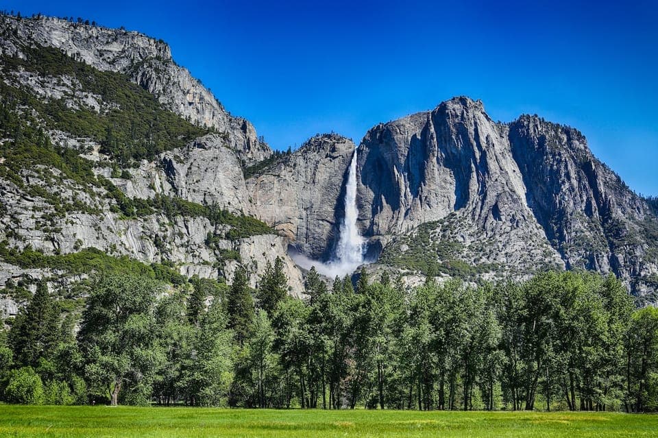 2-Day National Park Tour with Yosemite Lodge Gallery Image 3