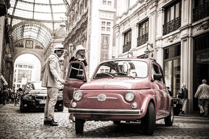 1-Hour Vintage Fiat 500 Slow Tour — Romantic City Intro (Spring)