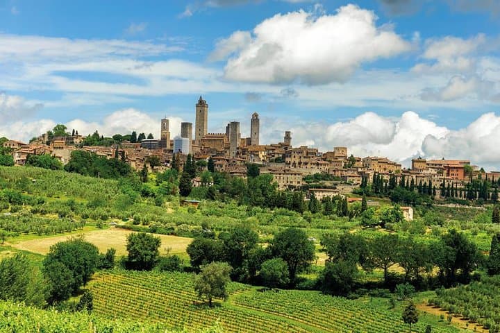 Florence Day Trip: Pisa, San Gimignano & Siena with Chianti Wine Tasting (Couples)