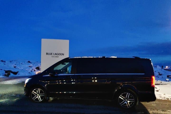 Luxurious Private Airport Transfer and Blue Lagoon | Included Premium Admission