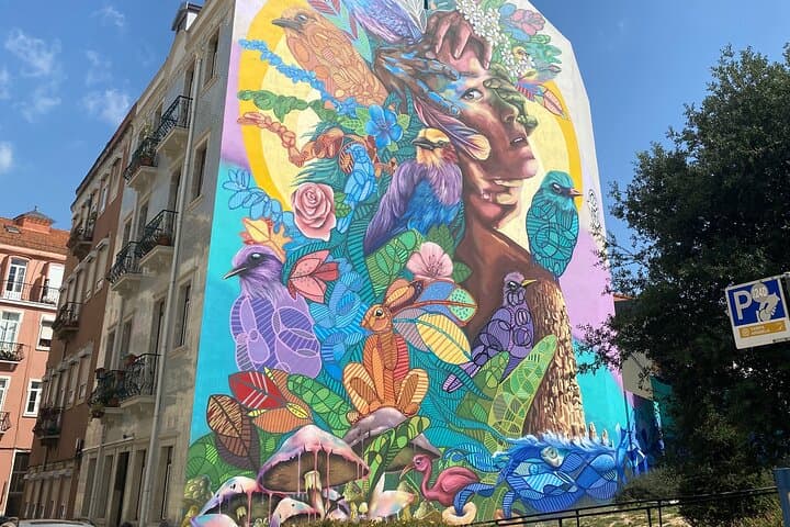 Private Urban Art Tour — Lisbon (Friends)
