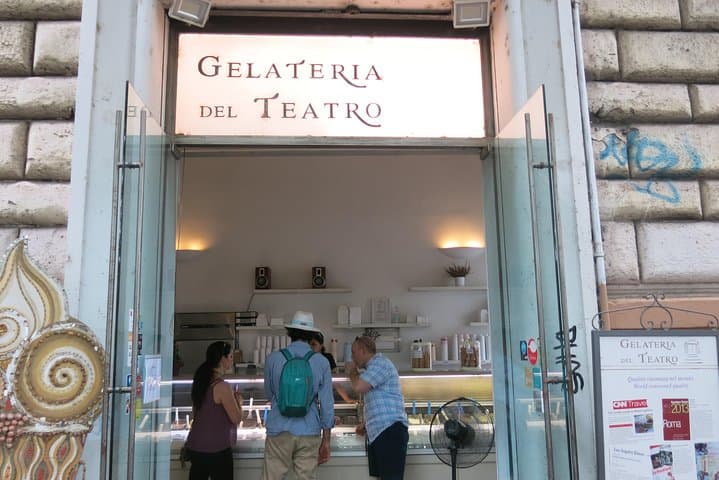 Rome Trastevere Romantic Walking Food Tour (3 hrs)