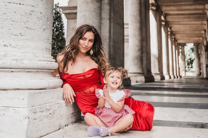 Rome Vespa & Walking Photo Shoot with a Professional — Romantic Couples Edition