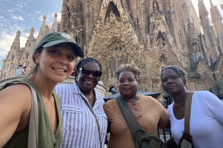 Sagrada Familia & Gaudí Highlights — Senior-Friendly Small Group
