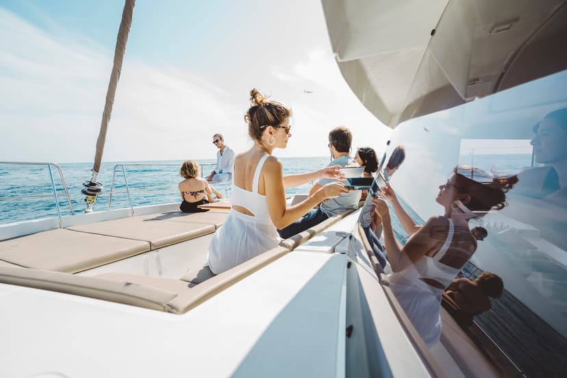 Sunset Private Catamaran: 2-hour Bali 4.1 (Serena) — Romantic Cruise
